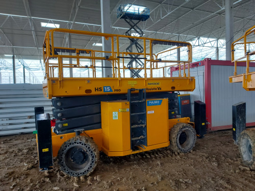 Scissor Lift: Characteristics and Applications on Construction Site