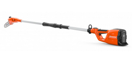 Battery-powered pole tool